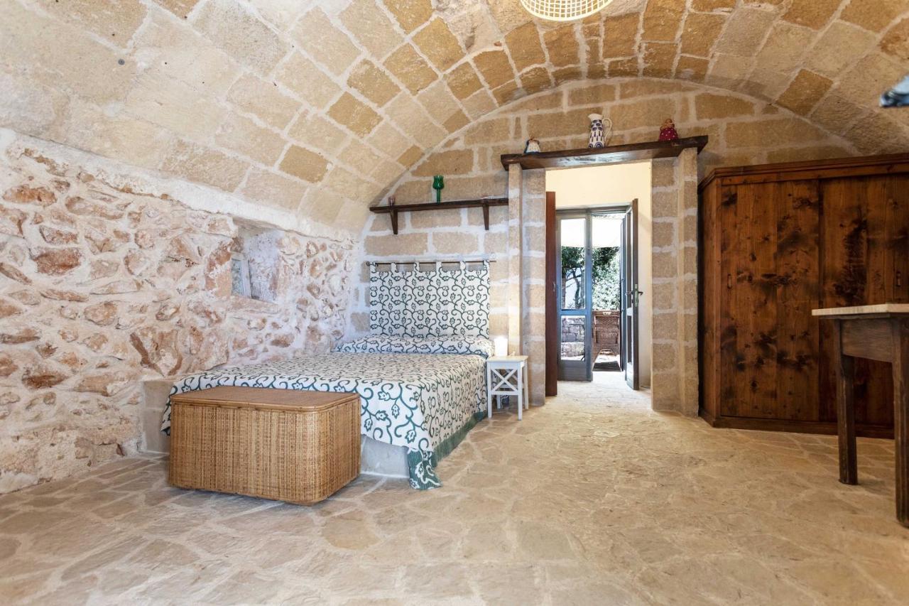 Il Posto Delle Fragole Bed & Breakfast Castro  ภายนอก รูปภาพ